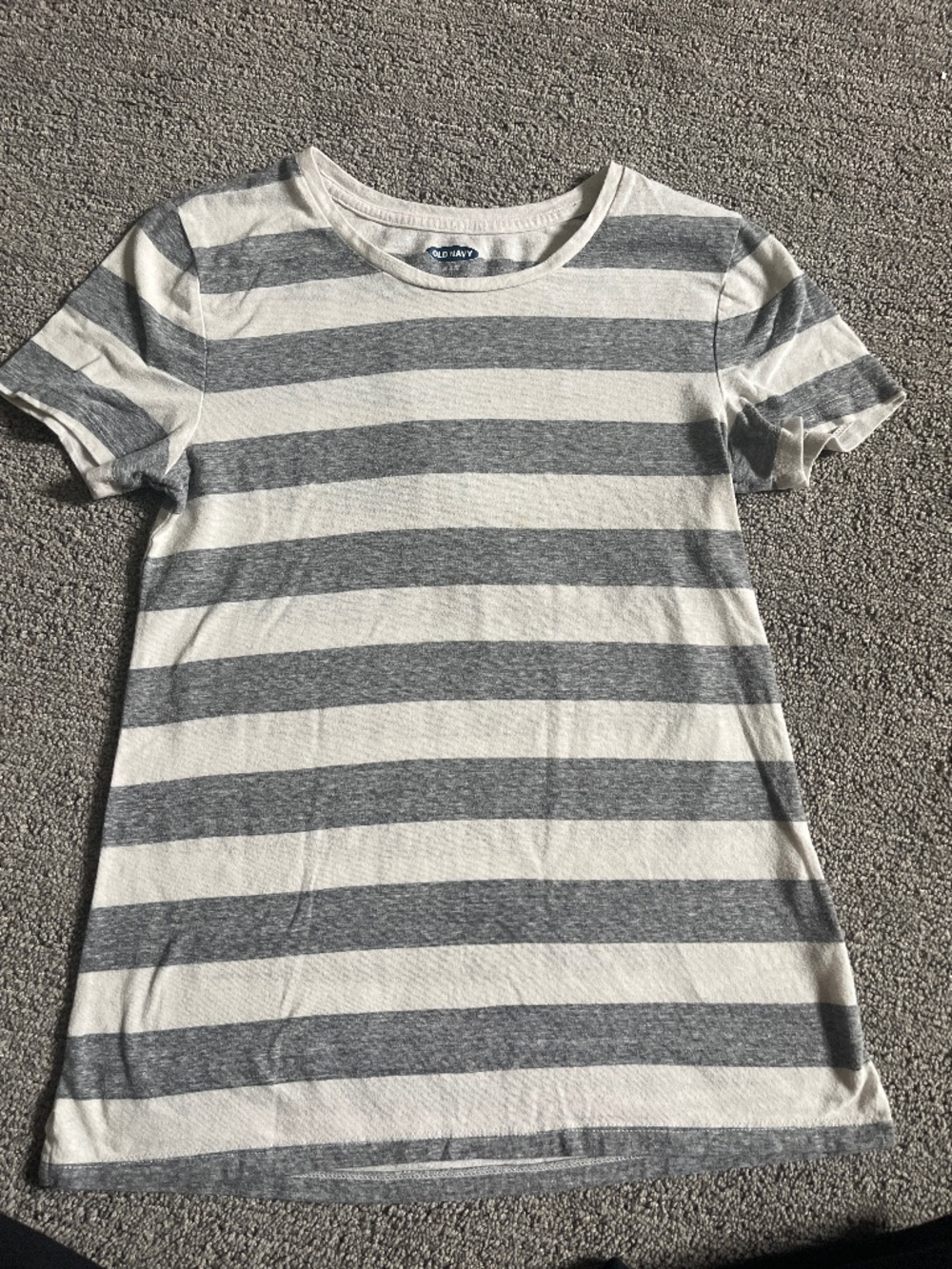 Women’s Old Navy Striped tee size small